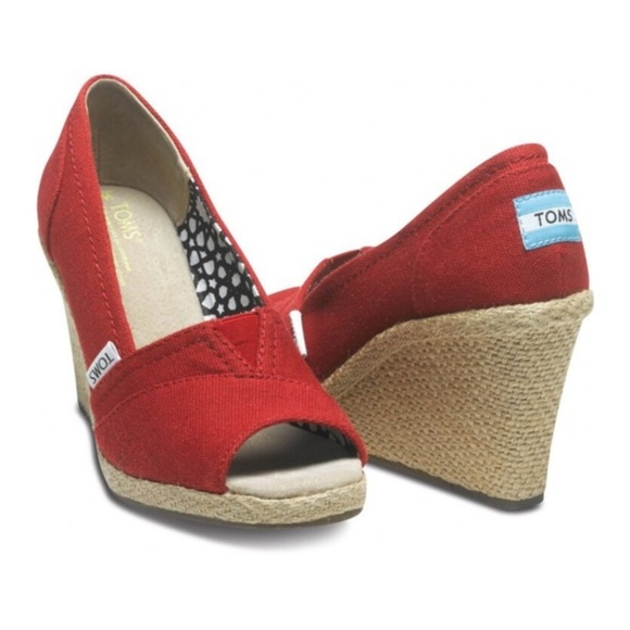 🟠 BOGO - Tom Toms Red Wedge Peeptoe 5.5 - Picture 1 of 8